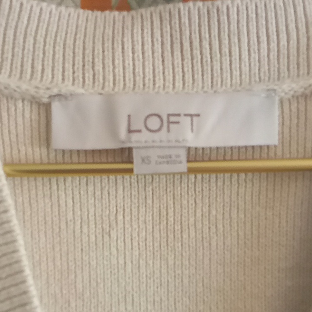 LOFT Cream Button-Front Vest - Picture 3 of 5